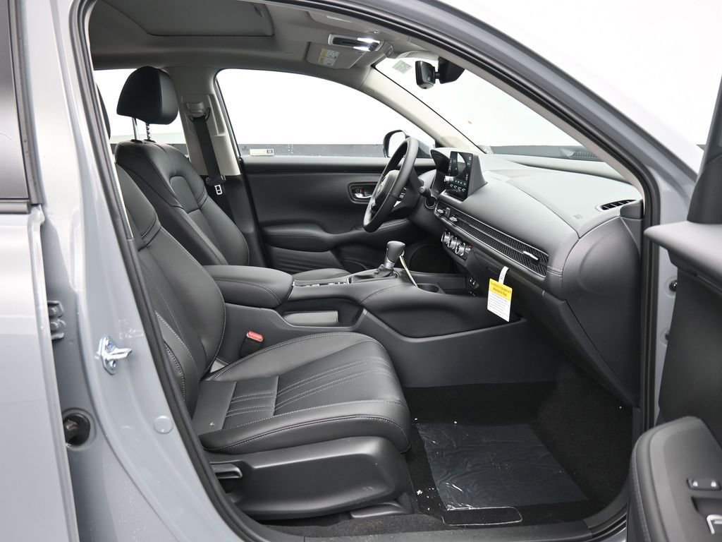 Certified 2026 Honda HR-V EX-L image 39