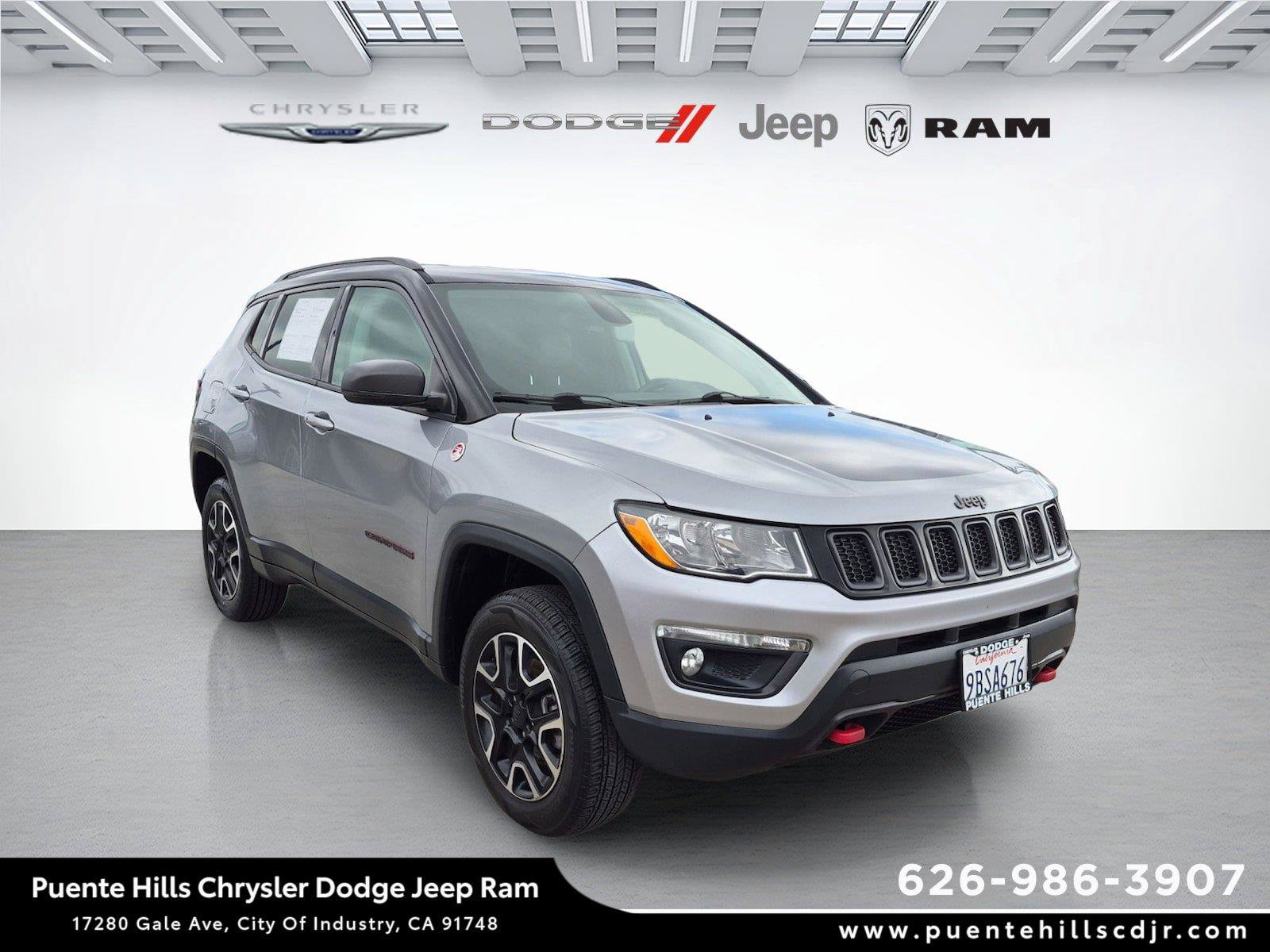 Used 2020 Jeep Compass Trailhawk AWD/4WD image 1