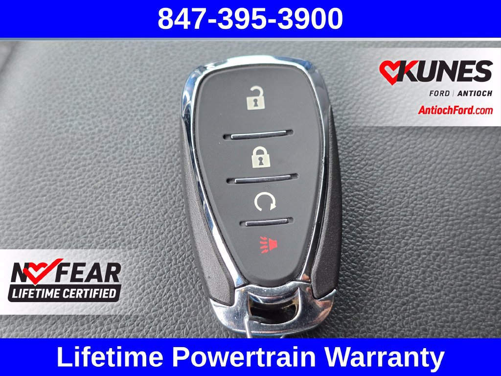 Used 2025 Chevrolet Trax LT FWD image 49