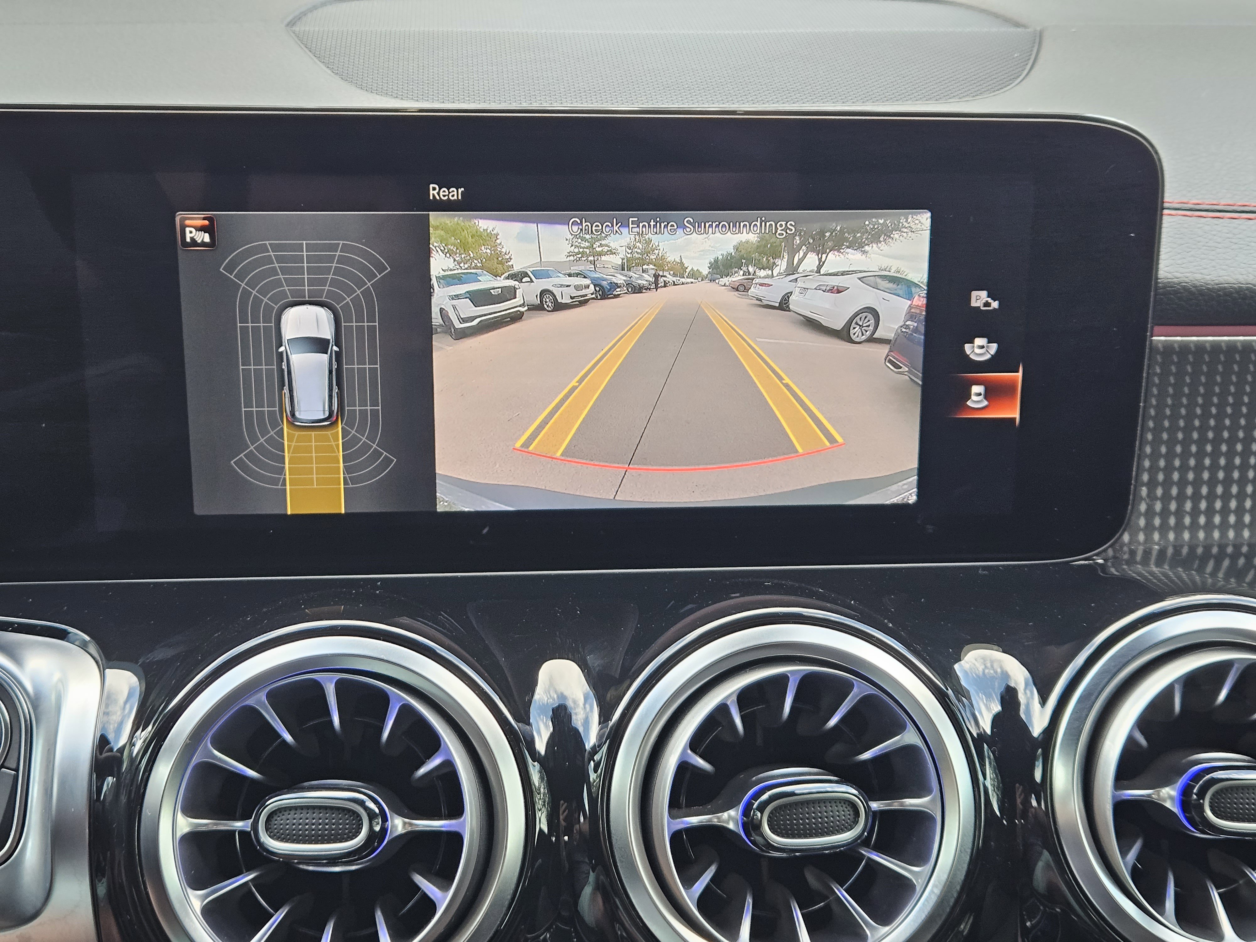 Certified 2023 Mercedes-Benz EQB 300 4MATIC image 19