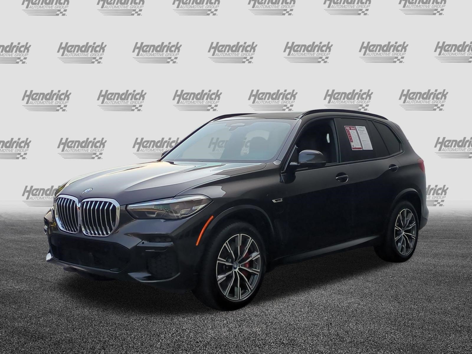 Used 2022 BMW X5 xDrive45e w/ M Sport Package AWD/4WD image 6