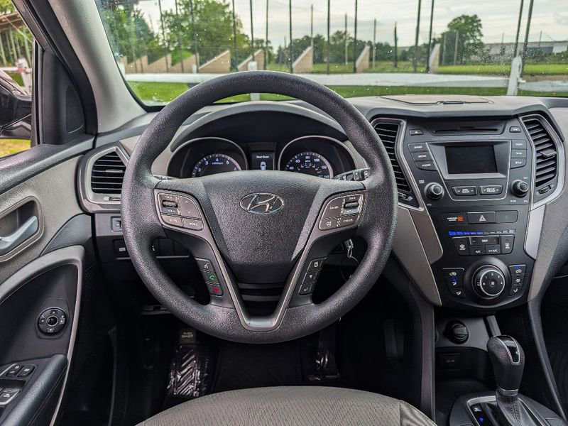 Used 2016 Hyundai Santa Fe Sport w/ Option Group 02 AWD/4WD image 29