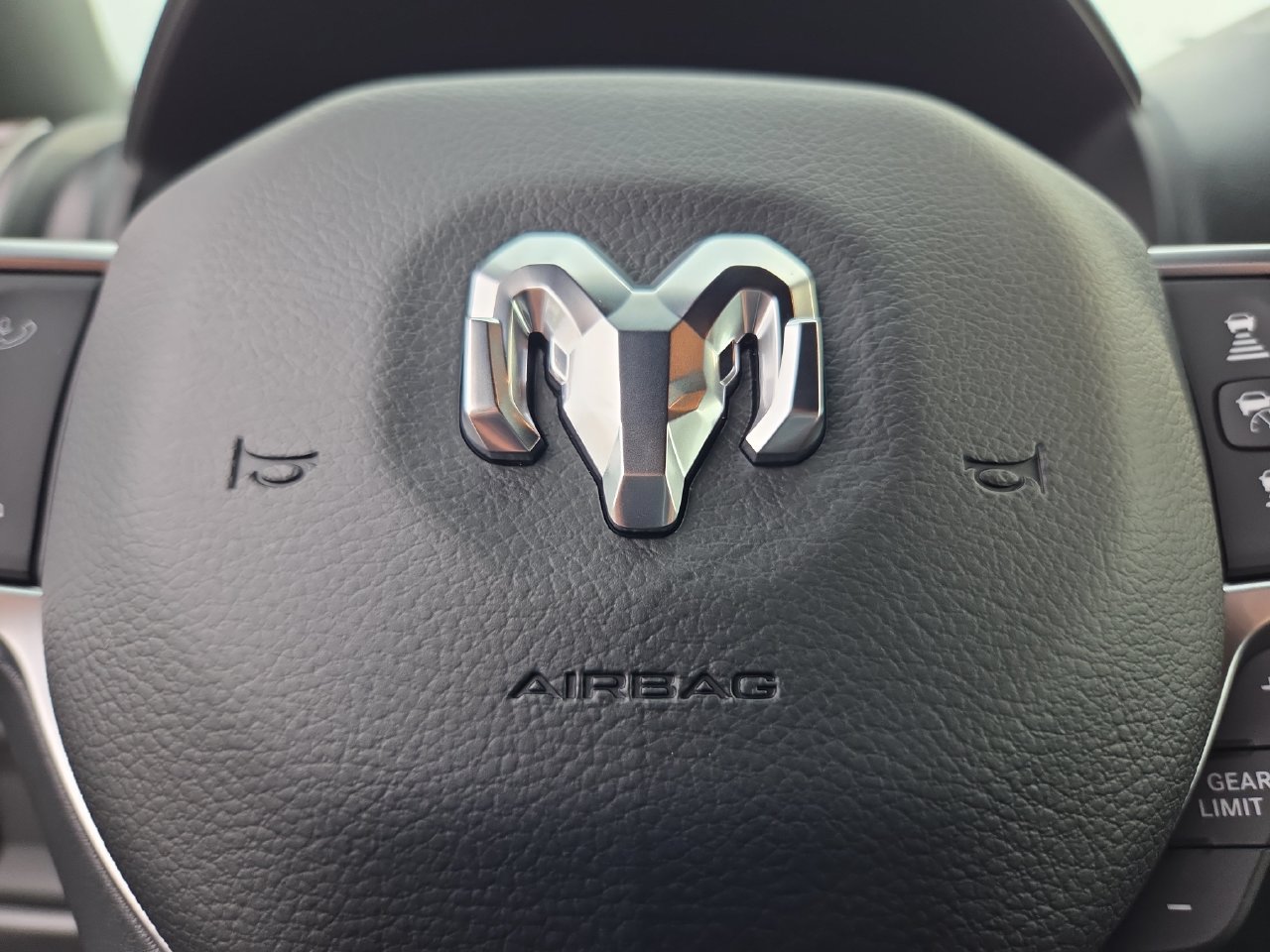 New 2026 RAM 1500 Warlock AWD/4WD image 22