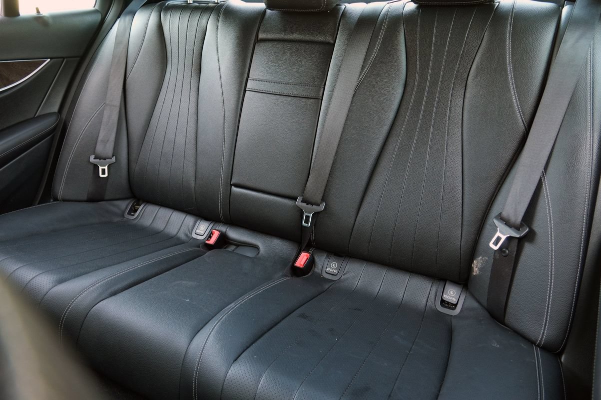 Used 2019 Mercedes-Benz E 300 image 13