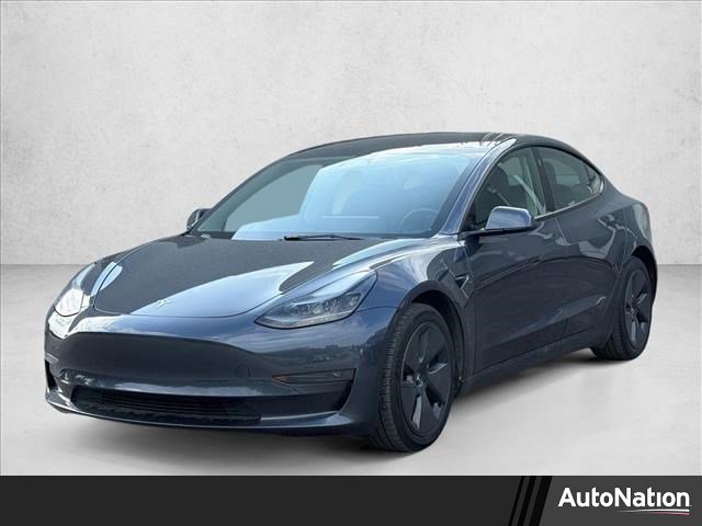Used 2023 Tesla Model 3 Standard Range image 1