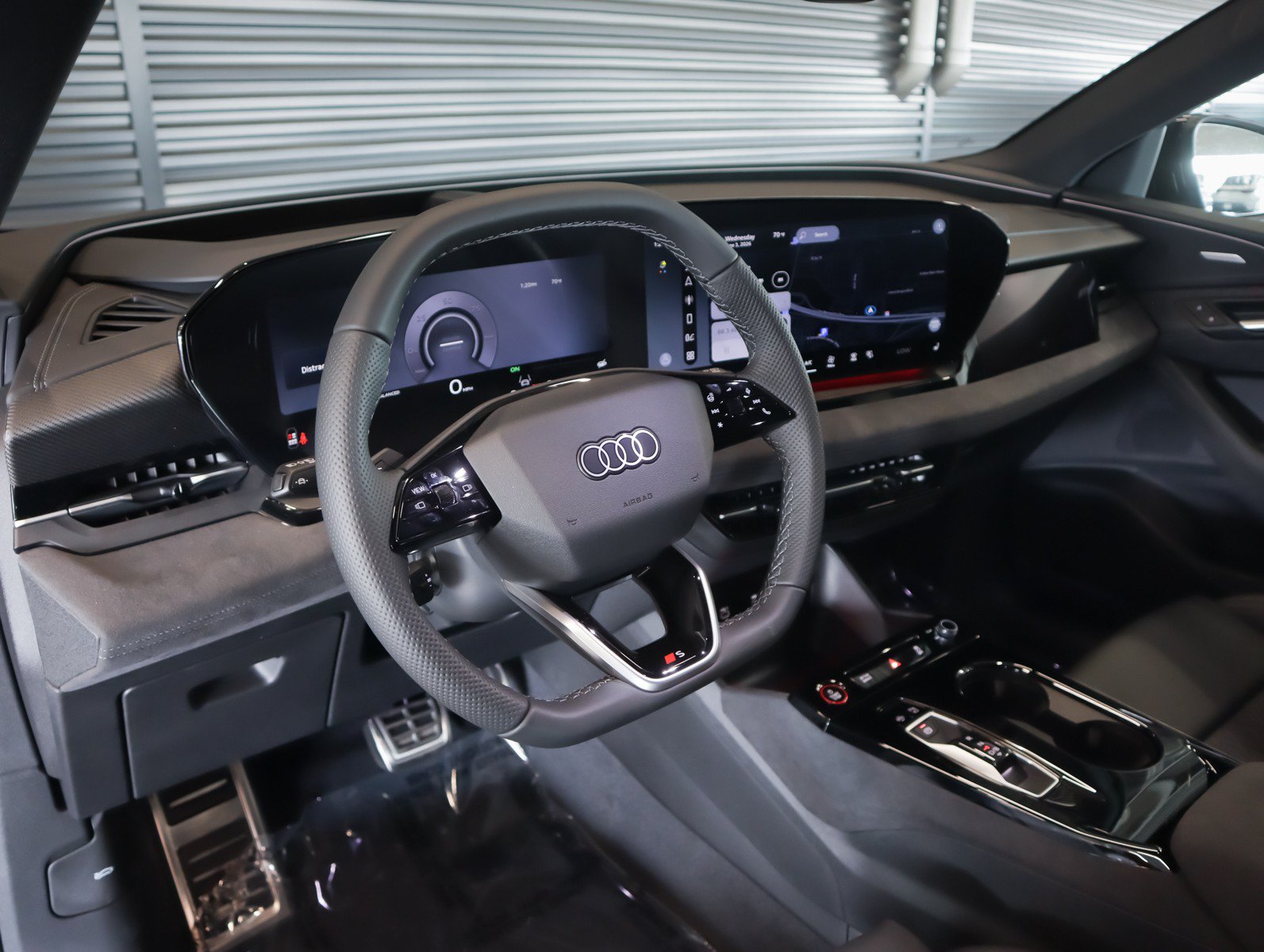 New 2027 Audi SQ6 e-tron Premium Plus AWD/4WD image 16