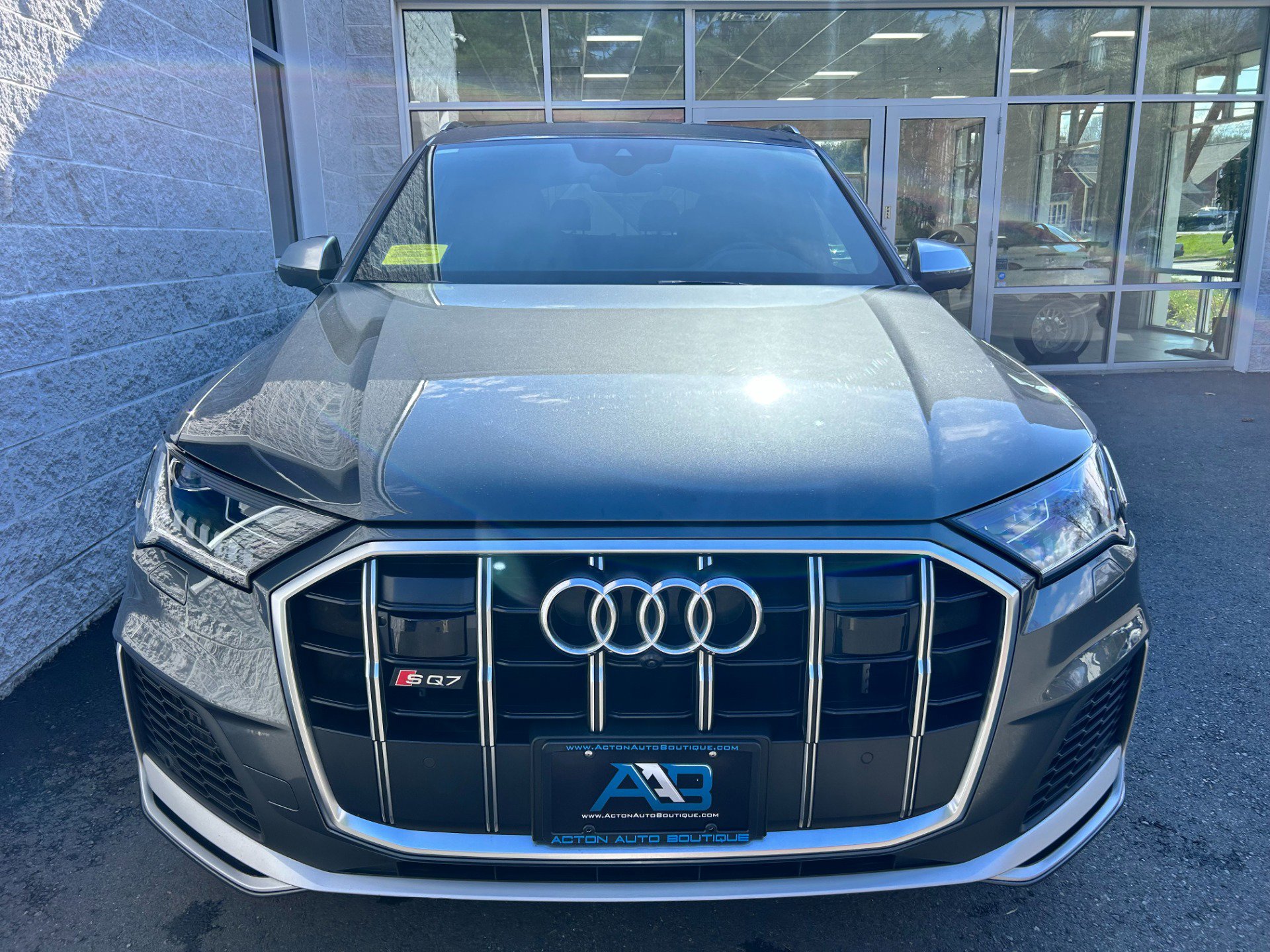 Used 2021 Audi SQ7 Premium Plus w/ Driver Assistance Package image 5