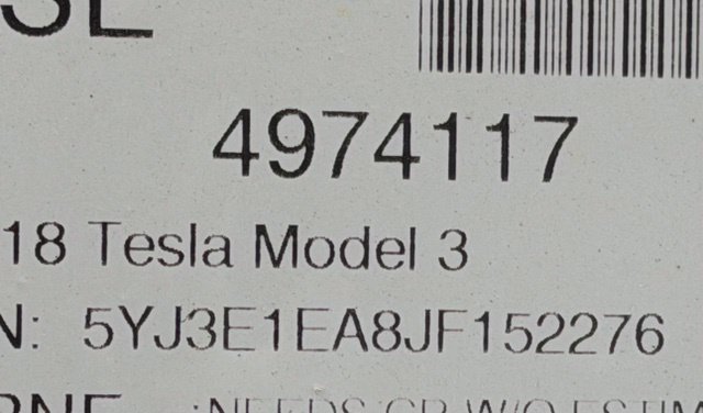 Used 2018 Tesla Model 3 Long Range RWD image 5