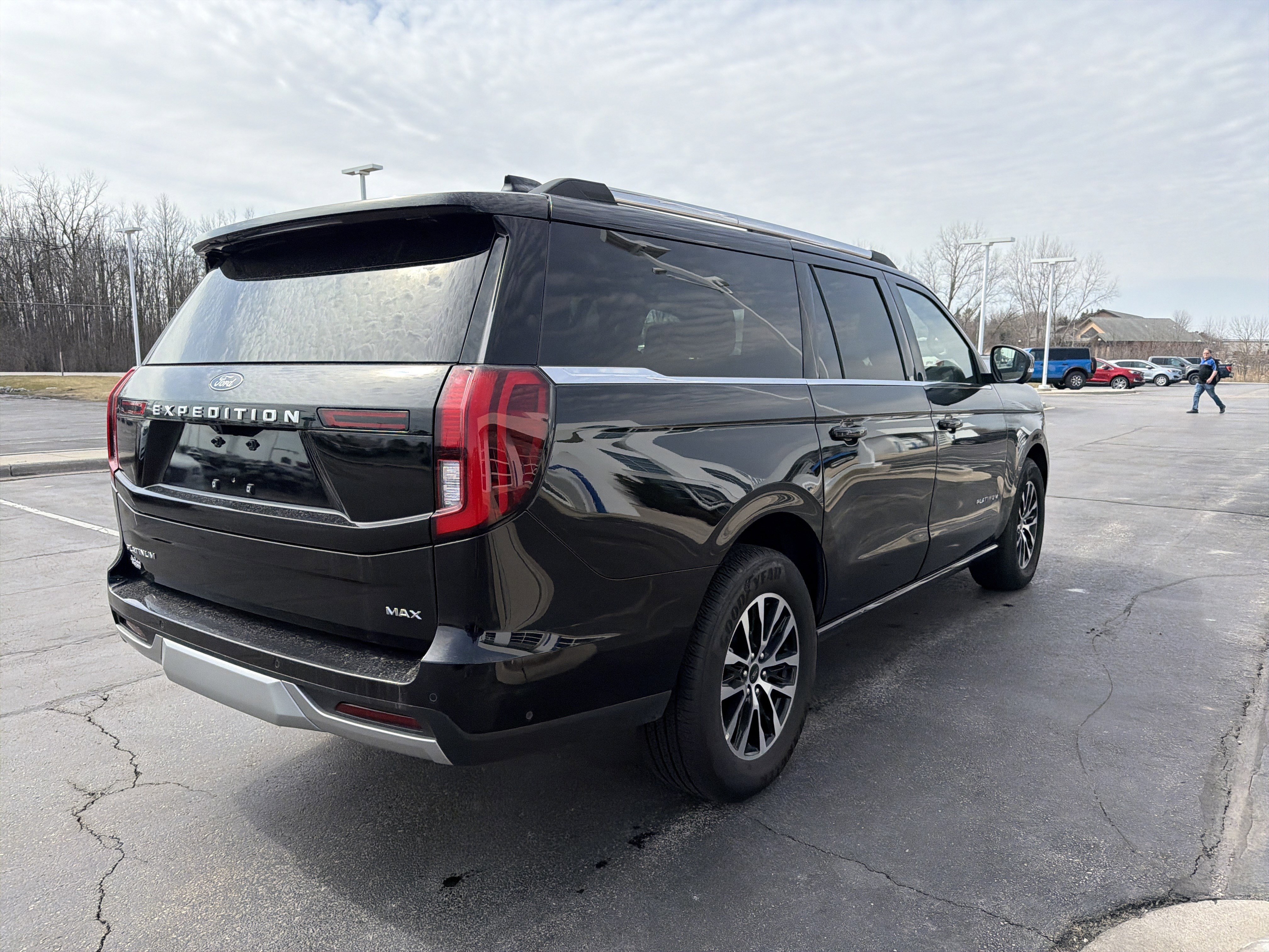 Used 2025 Ford Expedition Max Platinum image 15