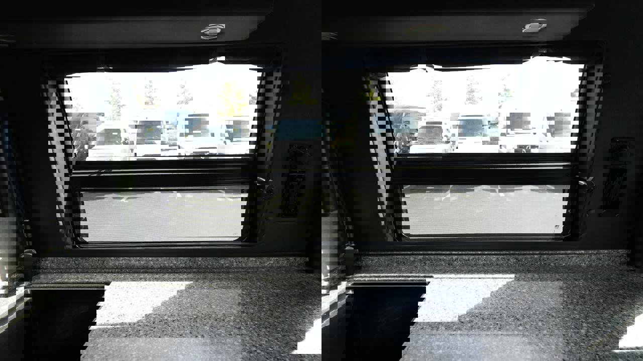 Used 2022 Mercedes-Benz Sprinter 144 Cargo image 20