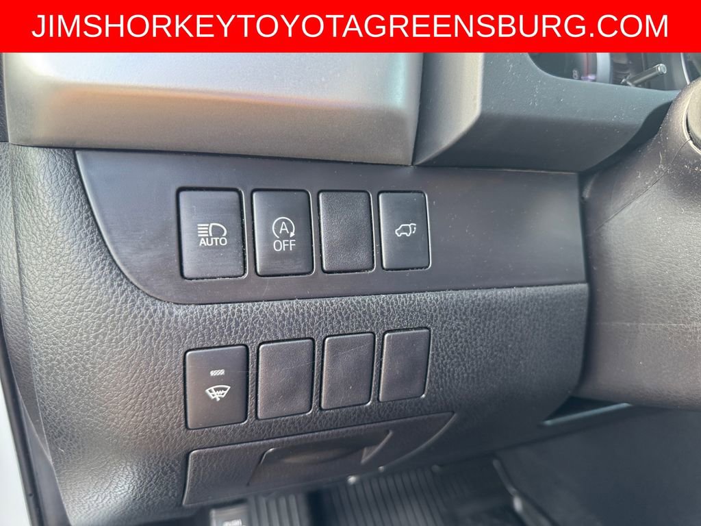 Used 2019 Toyota Highlander SE AWD/4WD image 30
