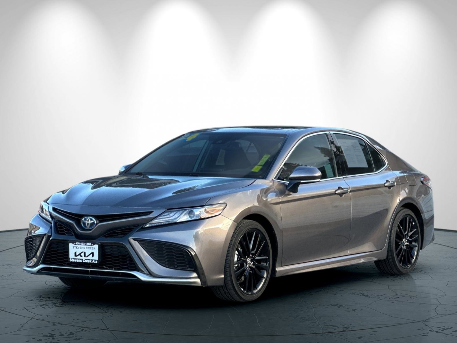 Used 2024 Toyota Camry XSE image 8