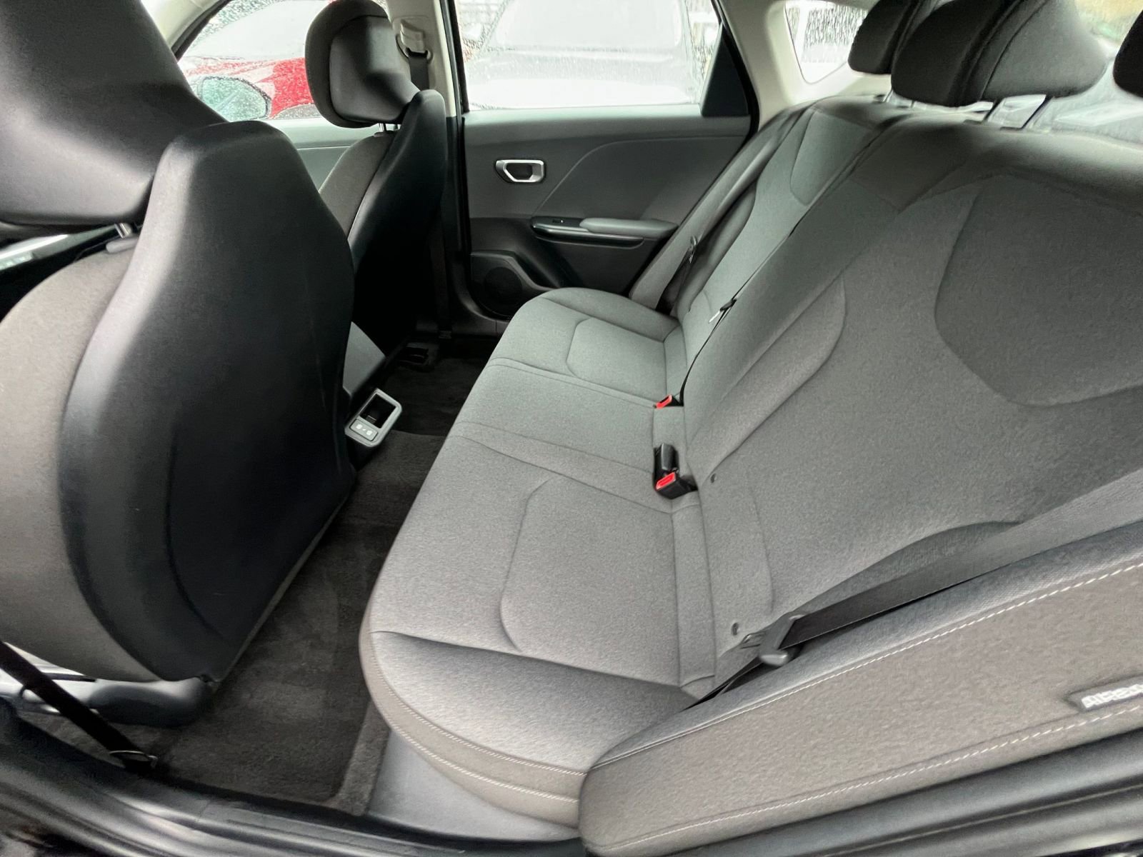 Used 2025 Kia K4 FWD image 27
