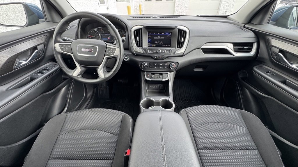 Used 2024 GMC Terrain SLE w/ LPO, Floor Liner Package image 14