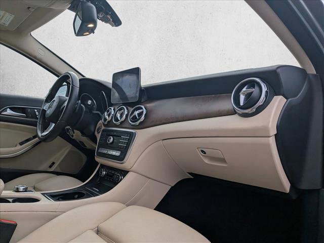 Used 2018 Mercedes-Benz GLA 250 image 22