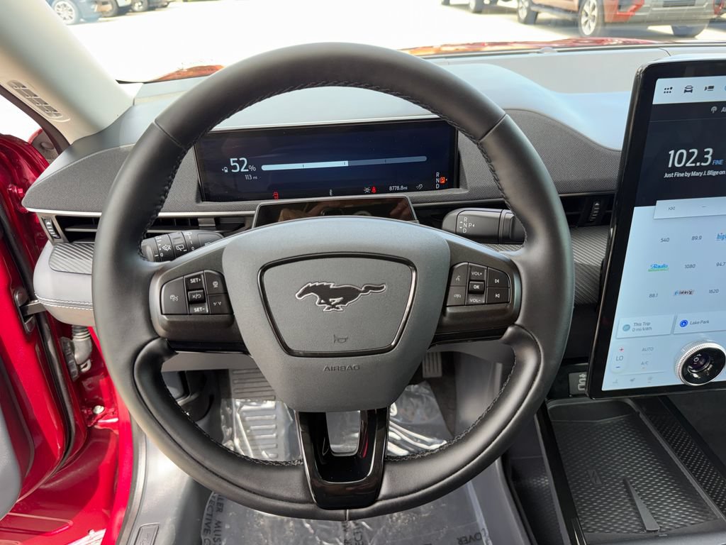 Used 2025 Ford Mustang Mach-E Select w/ Comfort Package Lite AWD/4WD image 14
