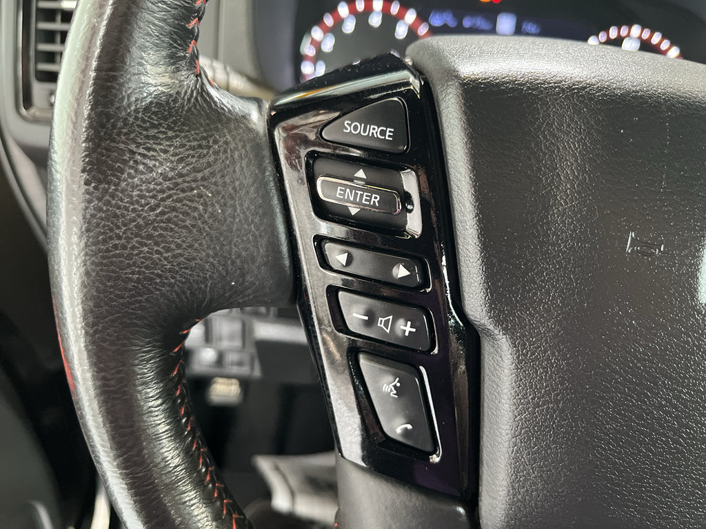 Used 2023 Nissan Frontier Pro-X w/ Technology Package RWD image 17