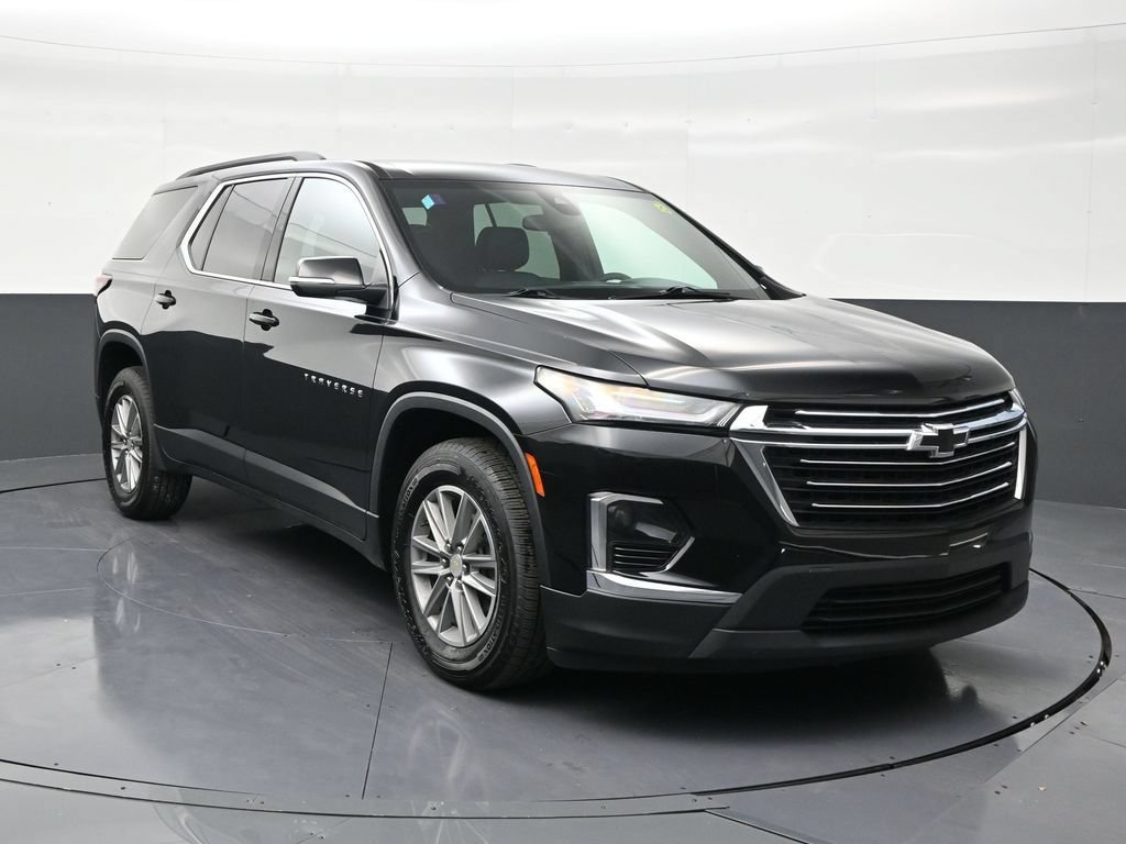Used 2023 Chevrolet Traverse LT FWD image 7