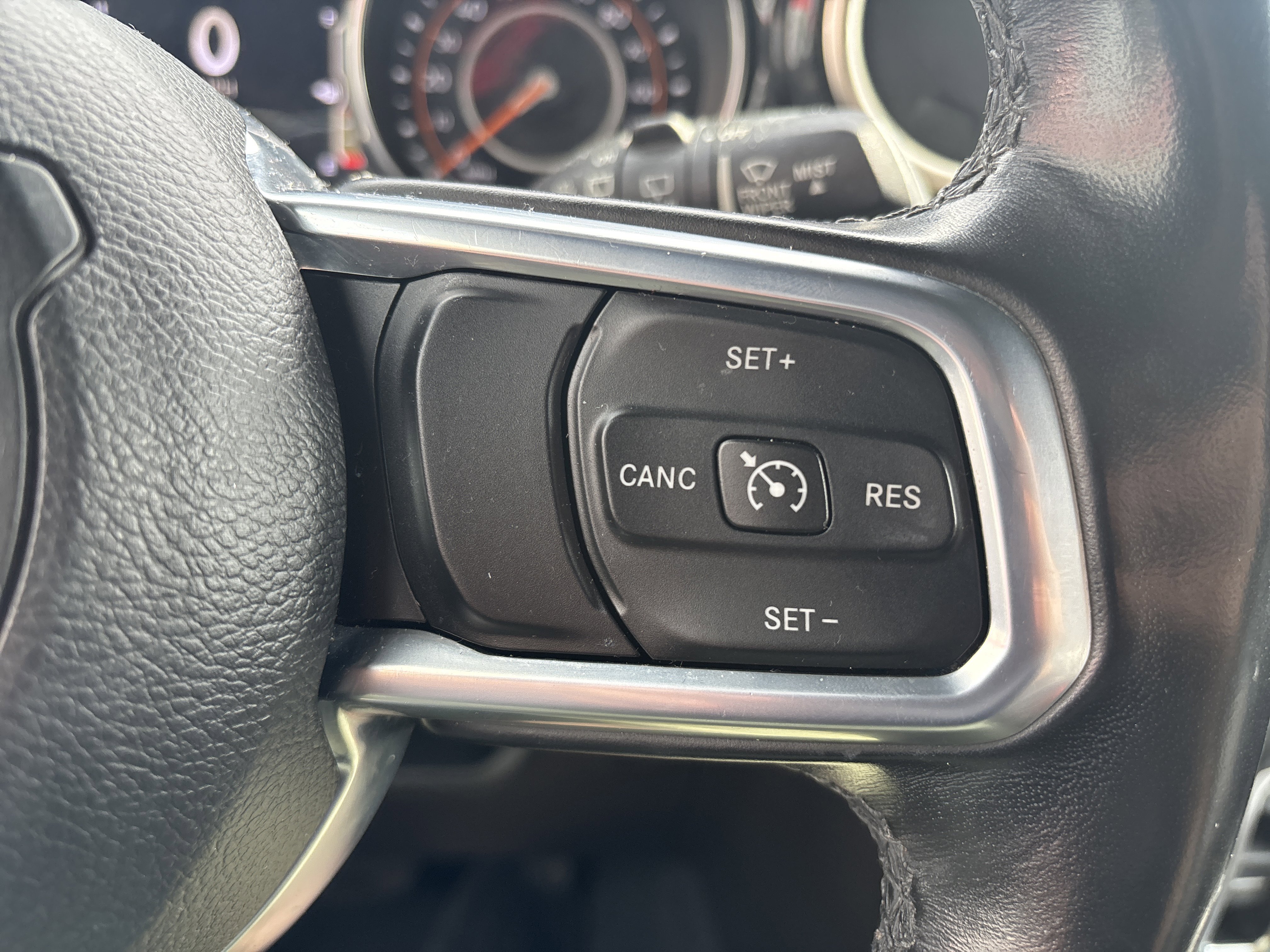 Used 2020 Jeep Wrangler Unlimited Sahara image 19