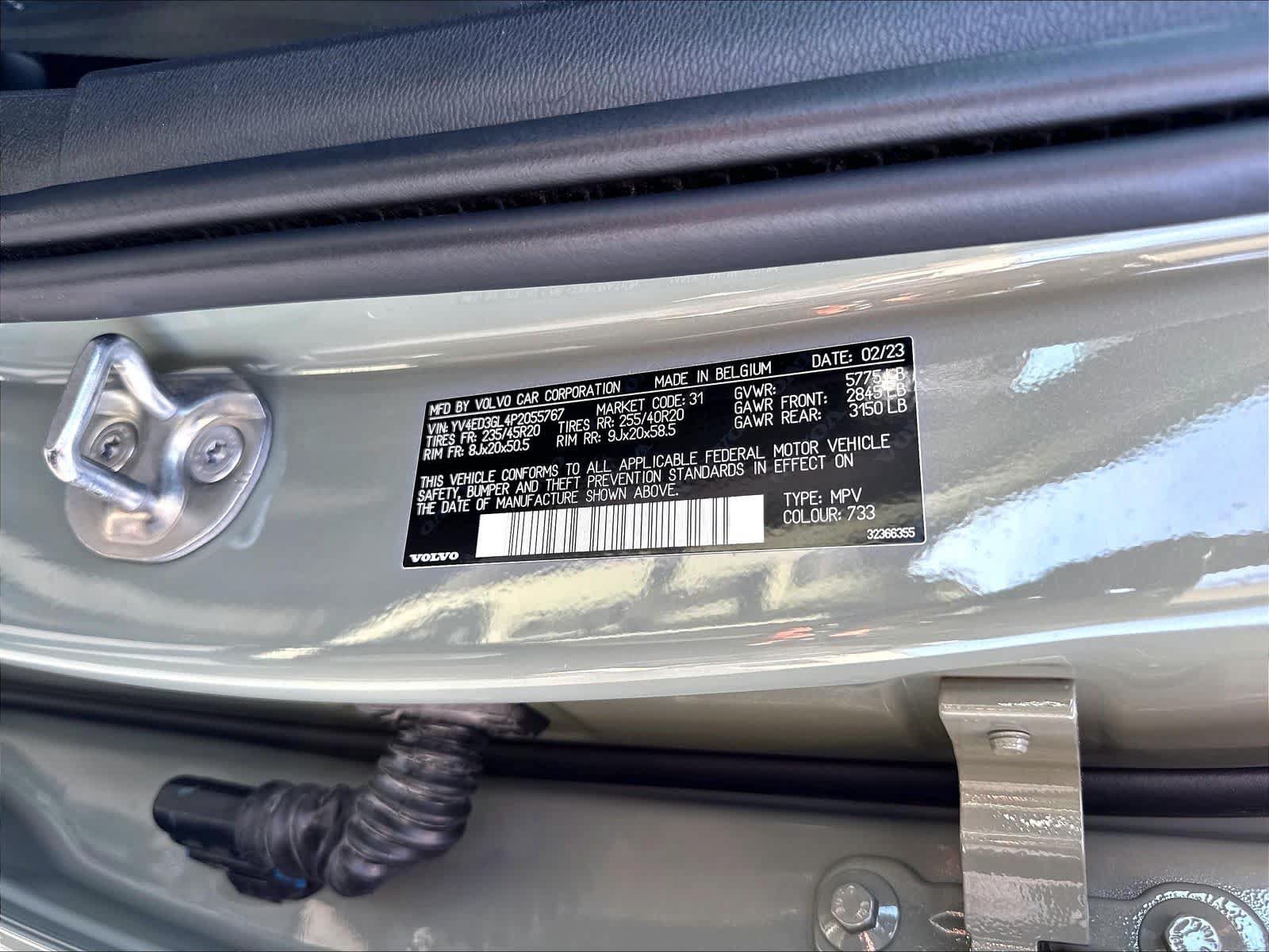 Used 2023 Volvo C40 P8 Recharge Plus AWD/4WD image 35