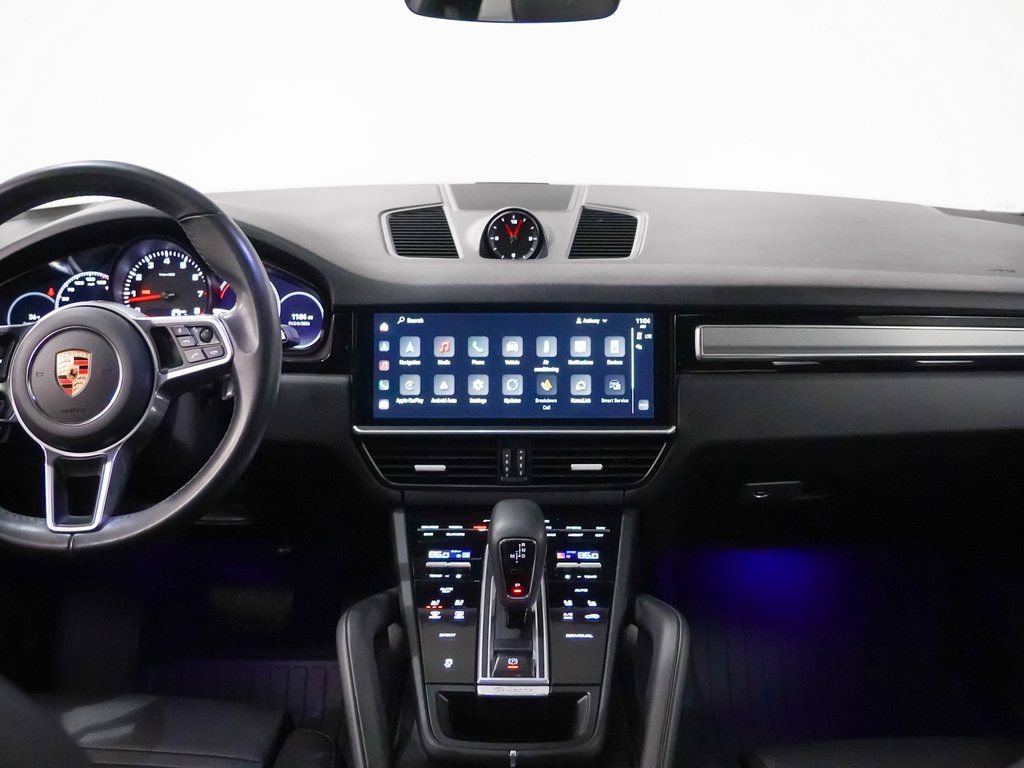 Certified 2023 Porsche Cayenne Platinum Edition image 21
