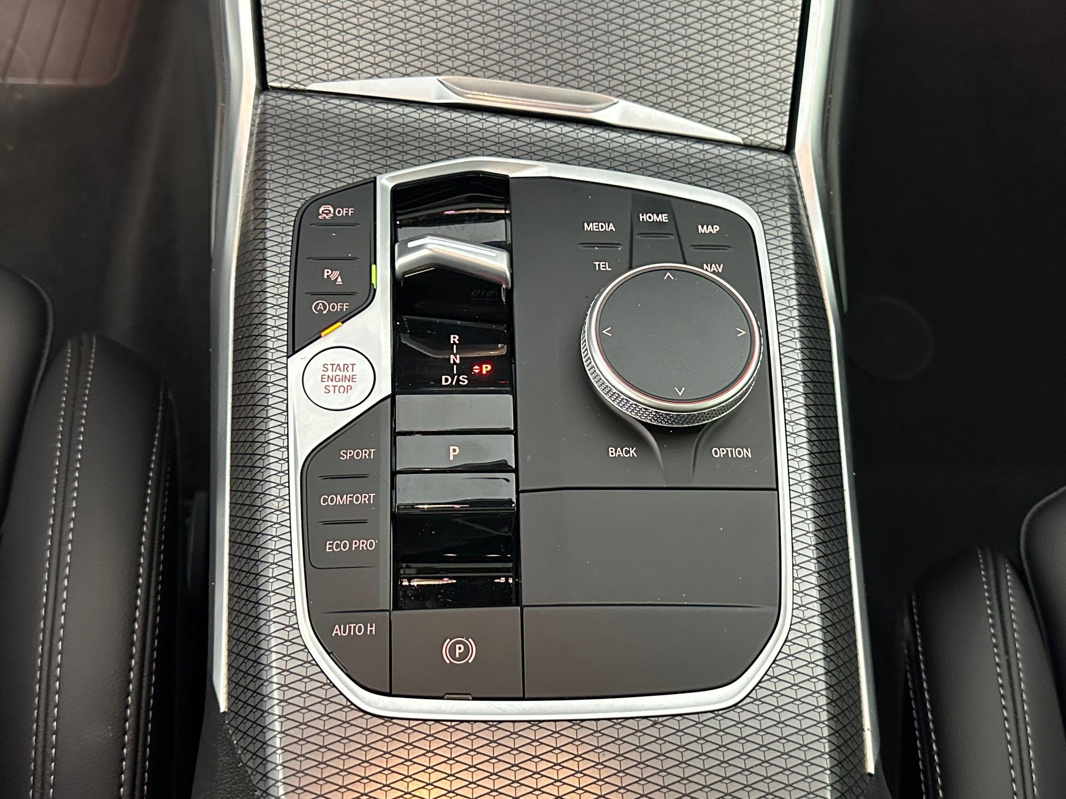 Certified 2023 BMW 330i Sedan w/ M Sport Package image 15