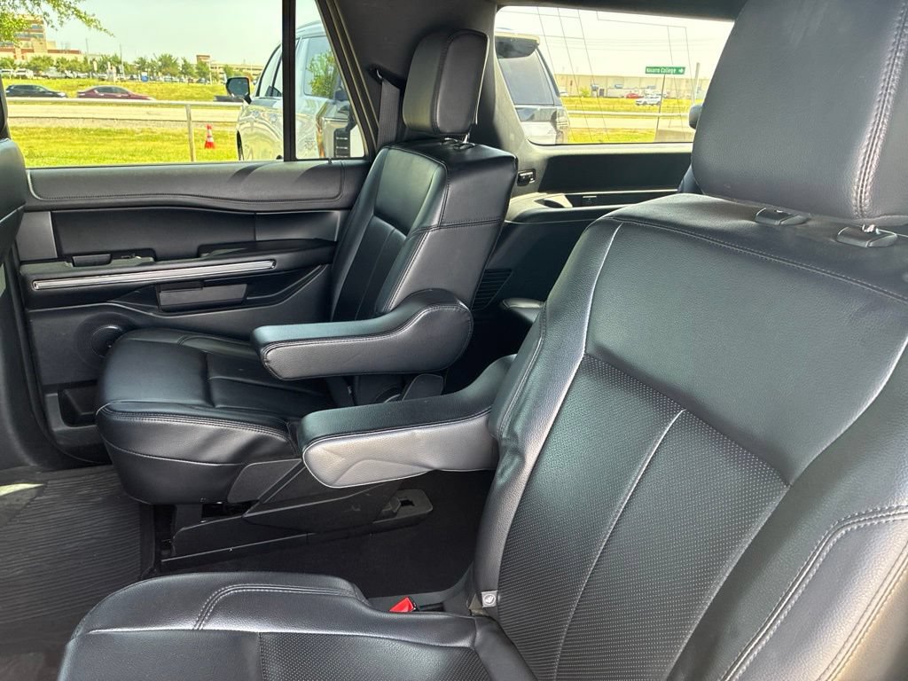 Used 2021 Ford Expedition Max XLT AWD/4WD image 12