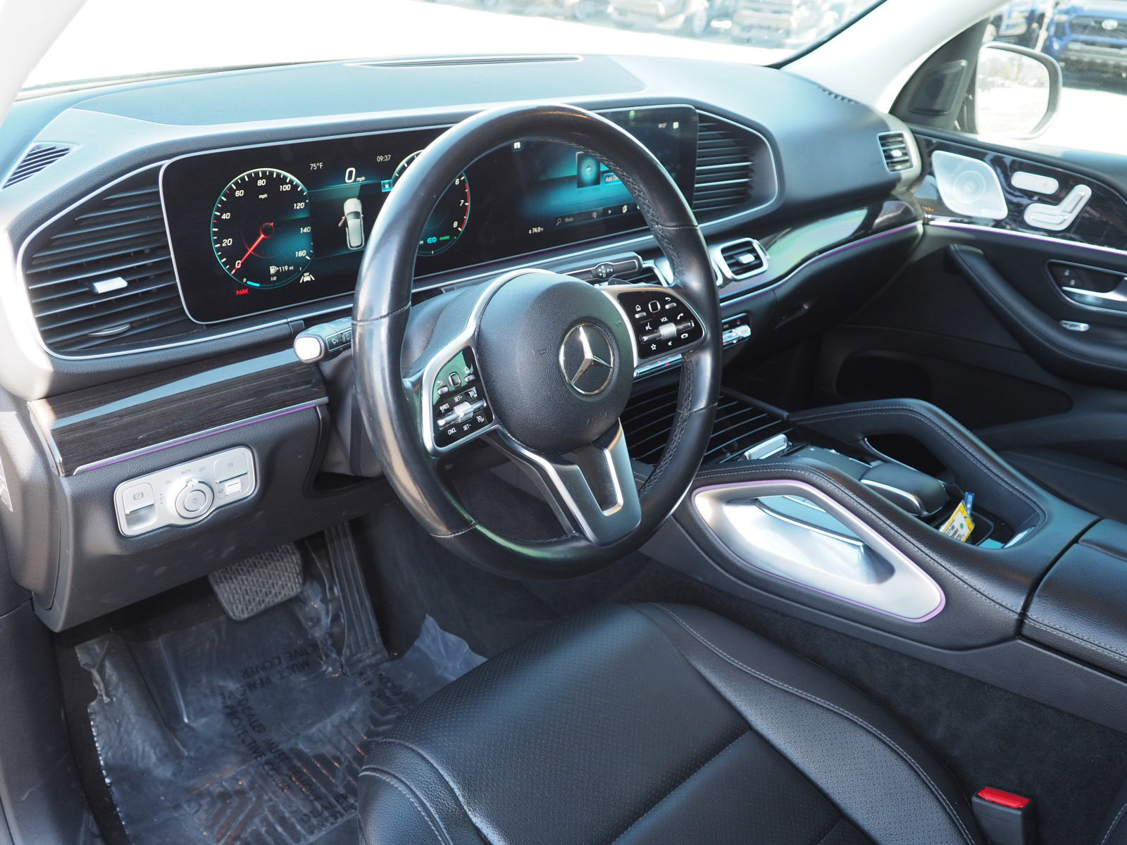 Used 2020 Mercedes-Benz GLE 450 4MATIC w/ Premium Package image 9