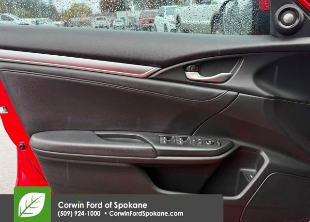 Used 2016 Honda Civic Touring image 17