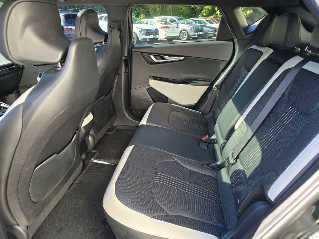 Certified 2023 Kia EV6 GT-Line AWD/4WD image 10
