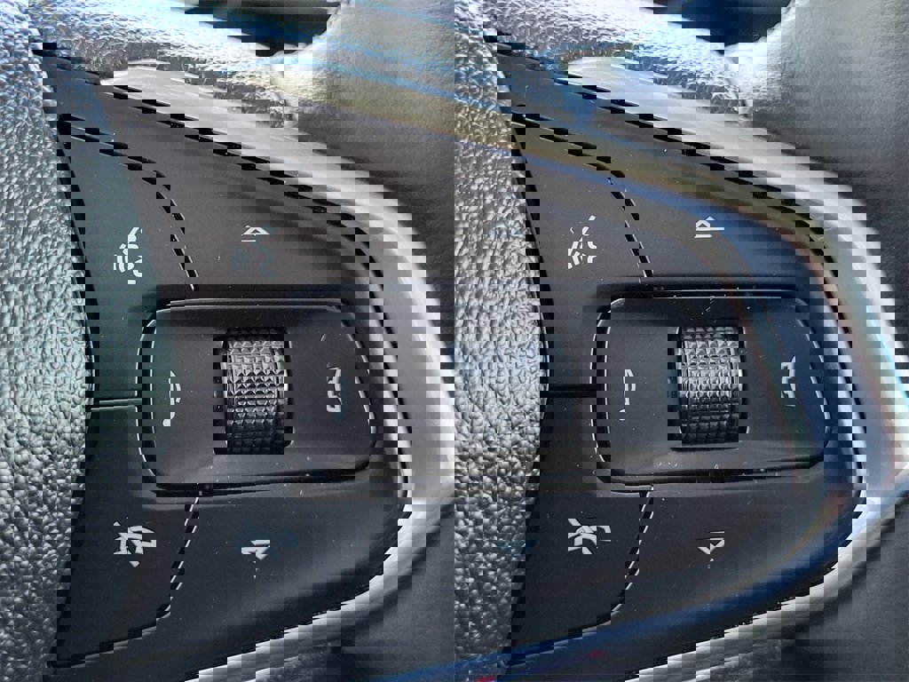 Certified 2024 Chevrolet TrailBlazer LT w/ LT Cold Weather Package image 12