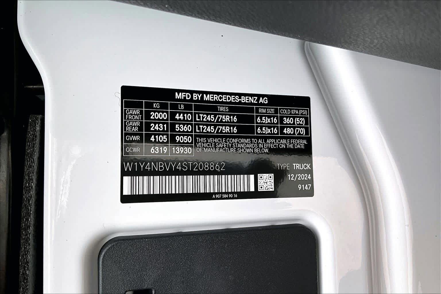 New 2025 Mercedes-Benz Sprinter 2500 image 16