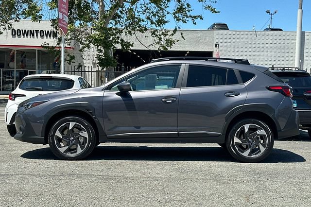 Used 2025 Subaru Crosstrek 2.5i Limited w/ Crosstrek Mirror Package AWD/4WD image 7