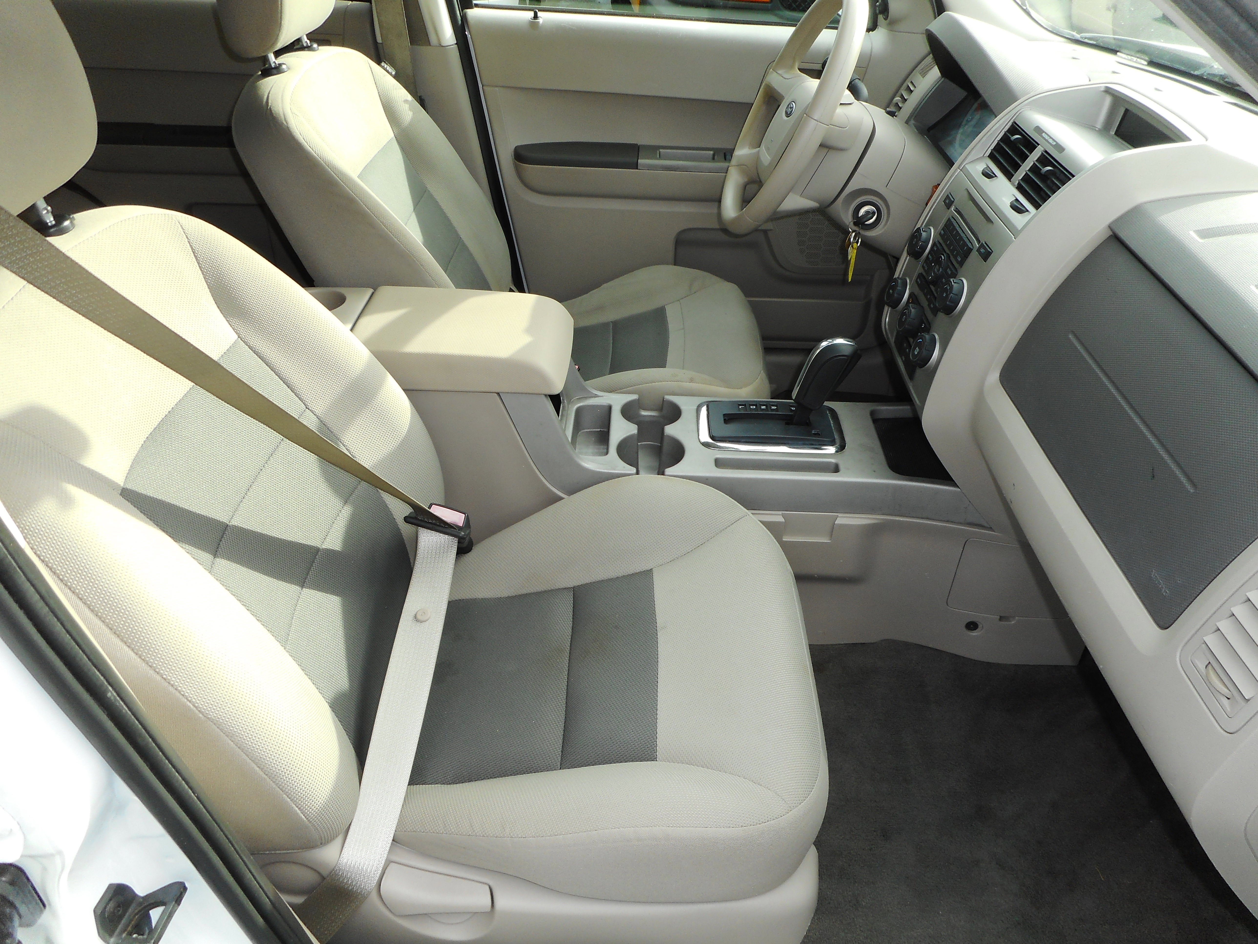 Used 2008 Ford Escape 2WD Hybrid image 27