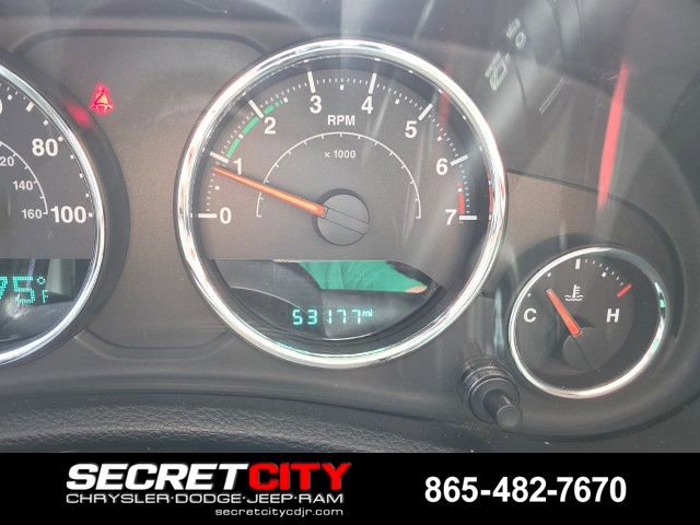 Used 2015 Jeep Wrangler Unlimited Sahara AWD/4WD image 15
