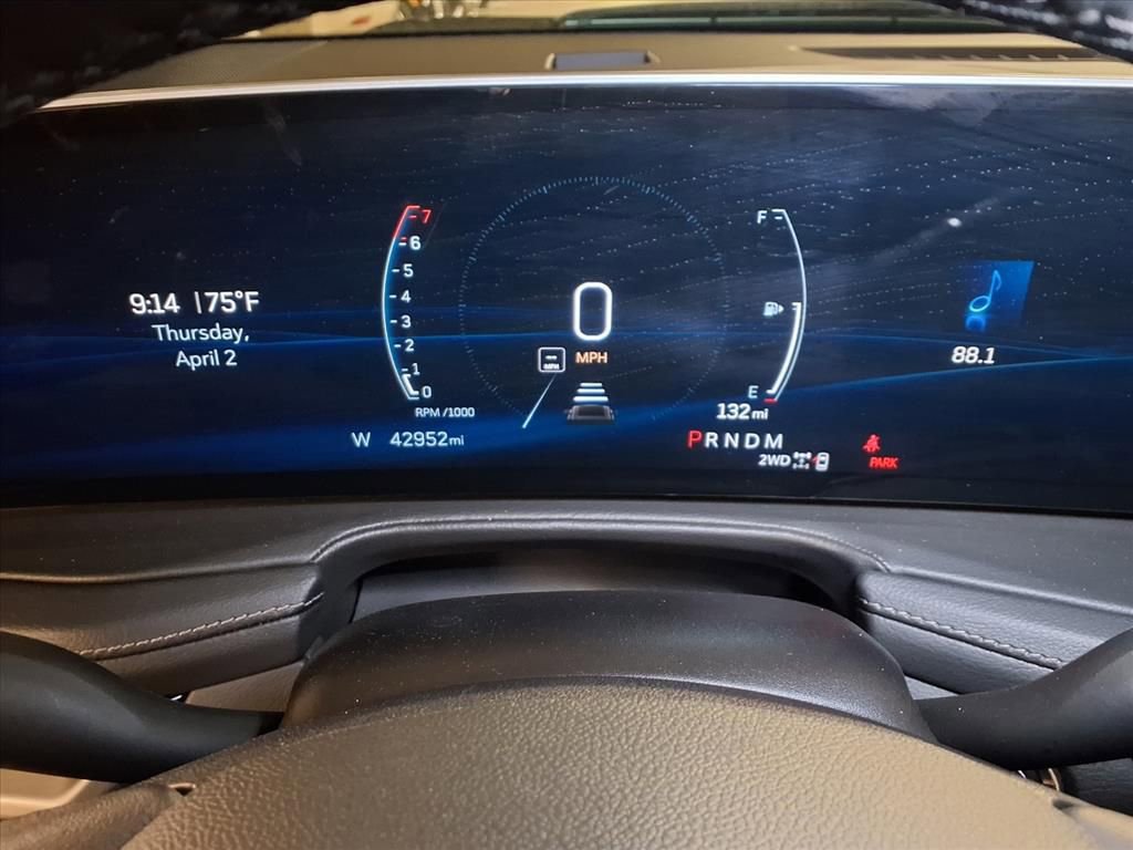 Certified 2024 Cadillac XT4 Premium Luxury AWD/4WD image 9
