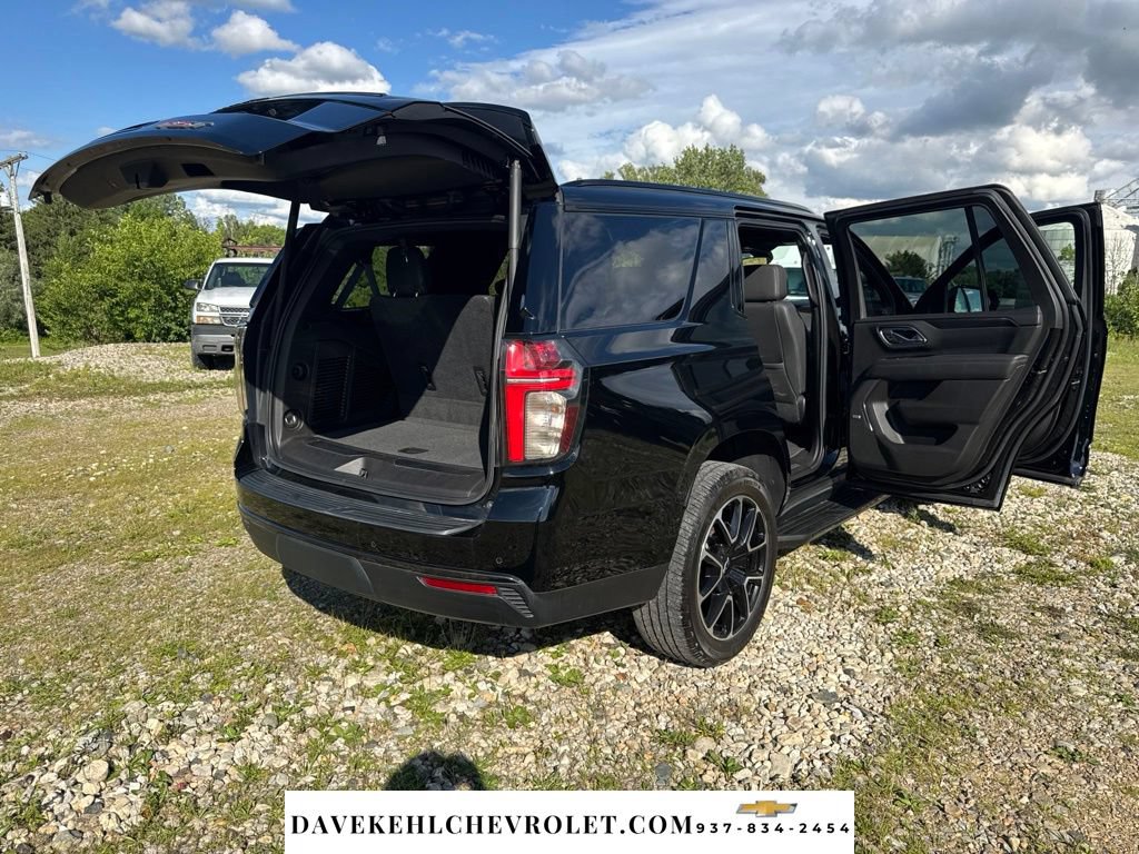 Used 2021 Chevrolet Tahoe RST w/ Luxury Package AWD/4WD image 45