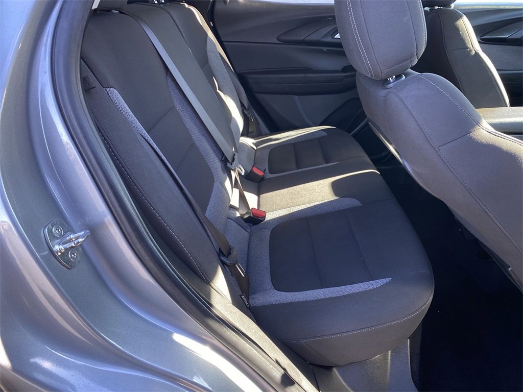 Used 2023 Chevrolet TrailBlazer LT w/ Convenience Package image 37