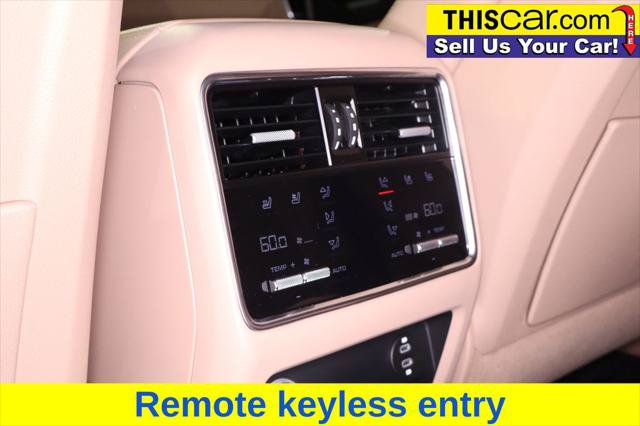 Used 2020 Porsche Cayenne S AWD/4WD image 27
