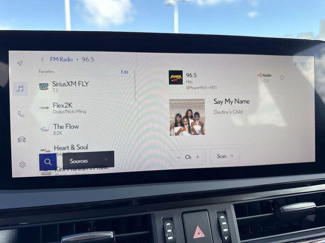 Certified 2023 Lexus ES 350 w/ Premium Package FWD image 16