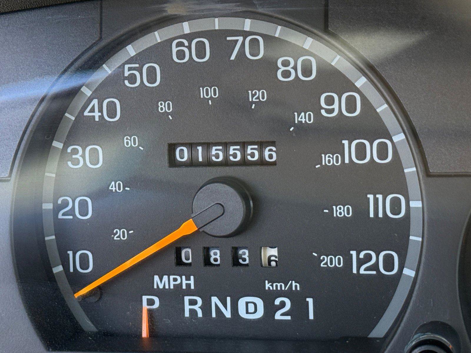 Used 1997 Ford Crown Victoria image 28