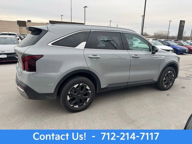 New 2025 Kia Sorento S image 5