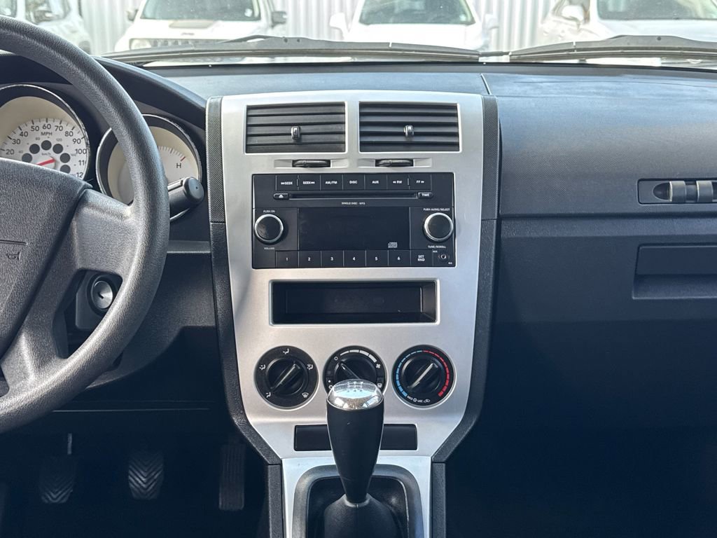 Used 2009 Dodge Caliber SE FWD image 18