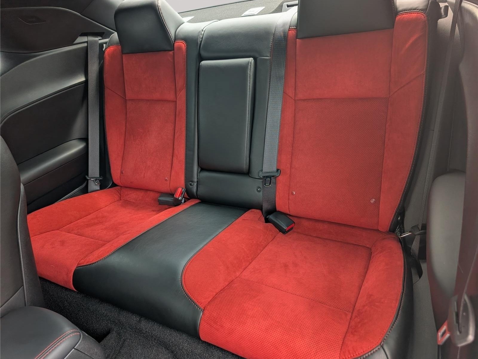 Used 2021 Dodge Challenger R/T Scat Pack RWD image 19