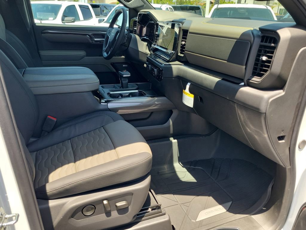 New 2026 Chevrolet Silverado 1500 ZR2 AWD/4WD image 18