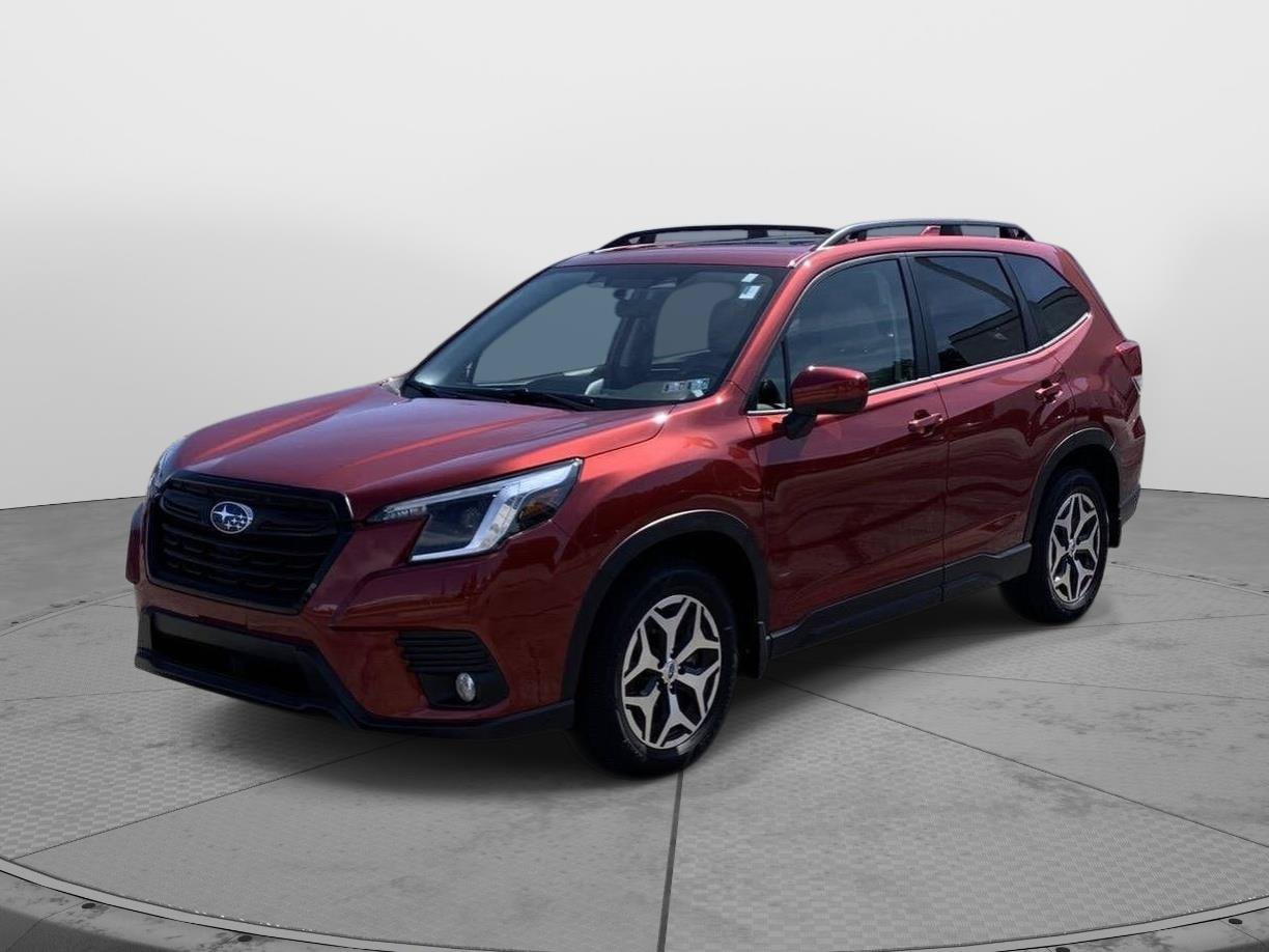 Used 2023 Subaru Forester Premium AWD/4WD image 7