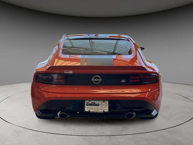 Certified 2024 Nissan Z Performance w/ Heritage Edition RWD image 6