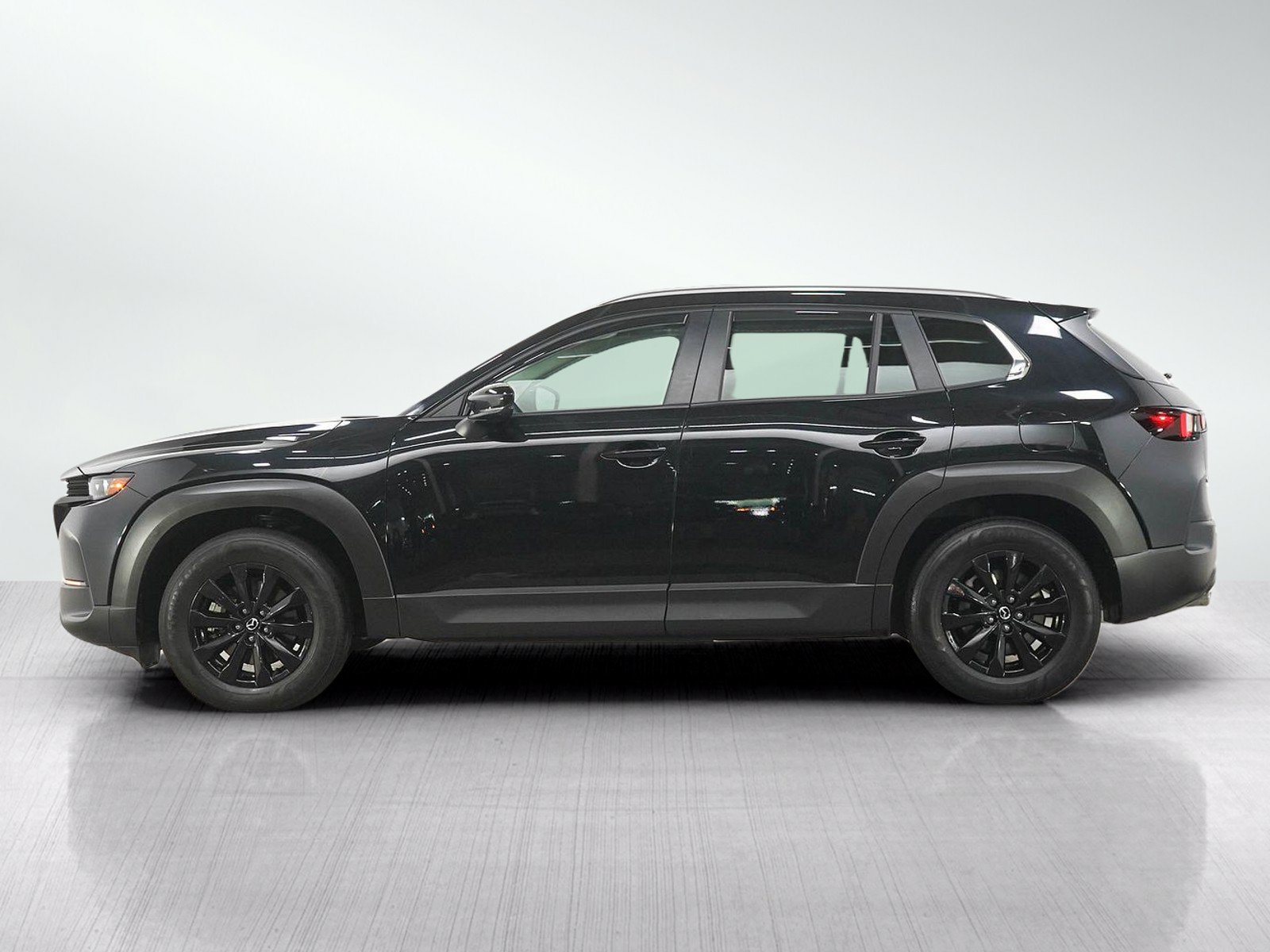 Used 2025 MAZDA CX-50 AWD 2.5 S w/ Premium Package image 2