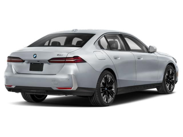 New 2027 BMW 530i xDrive w/ M Sport Package AWD/4WD image 2