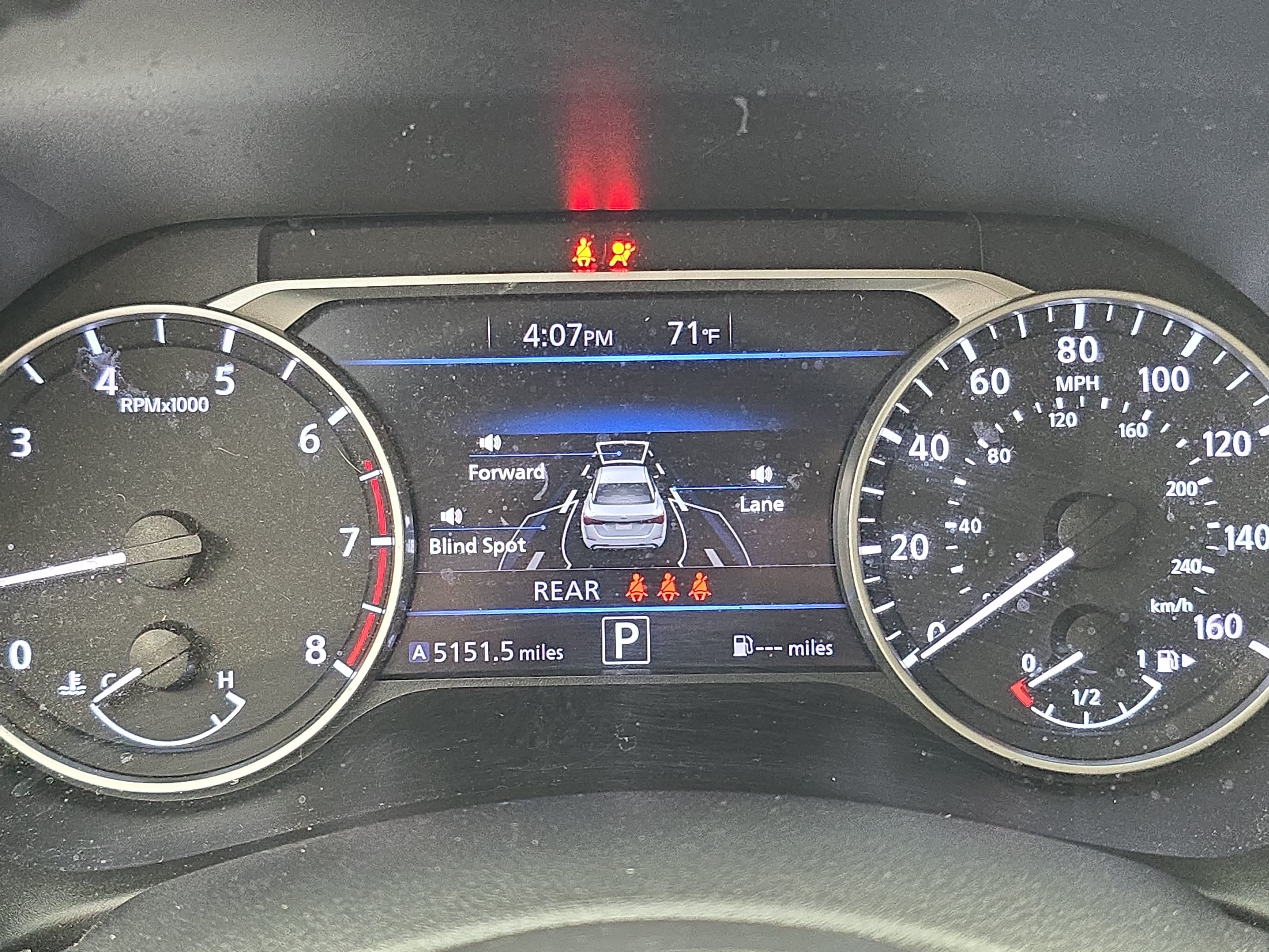 Used 2024 Nissan Sentra SV w/ SV Premium Package FWD image 18